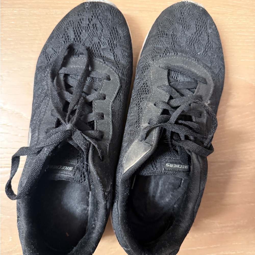 Skechers Black Sneakers